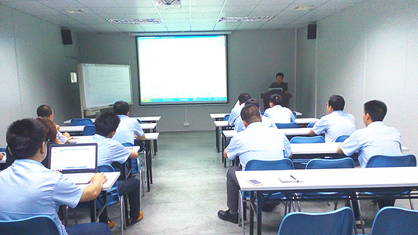 正睿咨詢(xún)金濤老師對(duì)天行健管理者培訓(xùn)《全員業(yè)績(jī)管理》