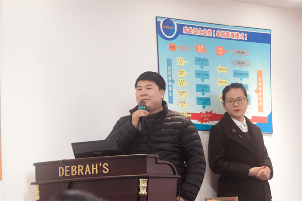 陳金華先生(品質(zhì)部經(jīng)理 ) 陳金華先生(品質(zhì)部經(jīng)理 )