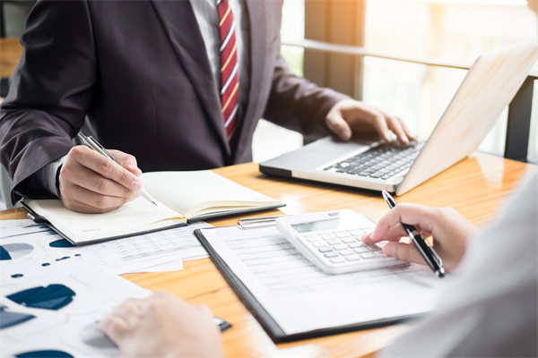 企業(yè)管理之要讓員工跟隨你，保持一致