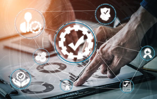 集團(tuán)運(yùn)營(yíng)管控：優(yōu)化運(yùn)營(yíng)流程，提高集團(tuán)協(xié)同效應(yīng)