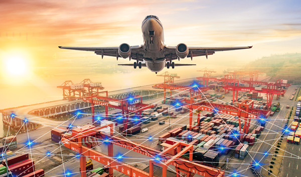 戰(zhàn)略轉(zhuǎn)型：再造競(jìng)爭(zhēng)優(yōu)勢(shì)，開拓新局面