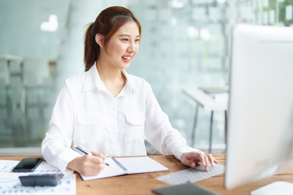 戰(zhàn)略評(píng)估：全面評(píng)估，提升企業(yè)運(yùn)營(yíng)效益