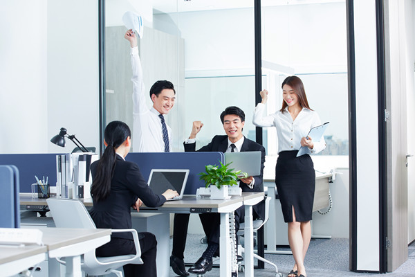 年度經(jīng)營計劃：聚焦核心業(yè)務，提升核心競爭力