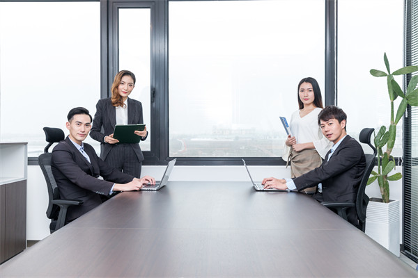 創(chuàng)新驅(qū)動的績效管理：鼓勵創(chuàng)新，推動業(yè)務(wù)發(fā)展