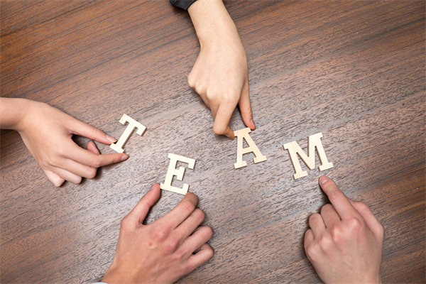 智慧管理與決策：量身定制，解決企業(yè)挑戰(zhàn)