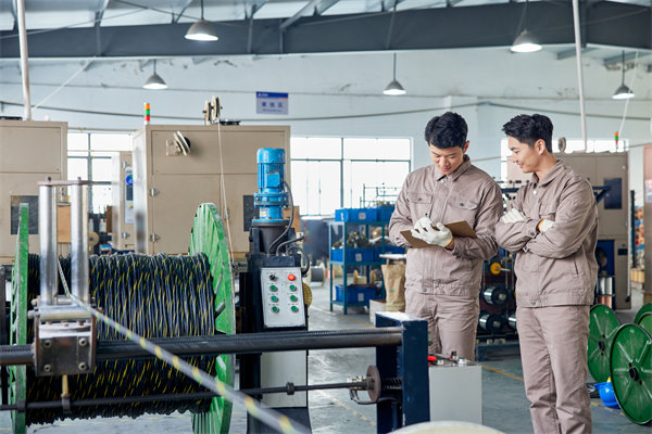 推行精益生產(chǎn)戰(zhàn)略，打造高效能、低成本的生產(chǎn)系統(tǒng)