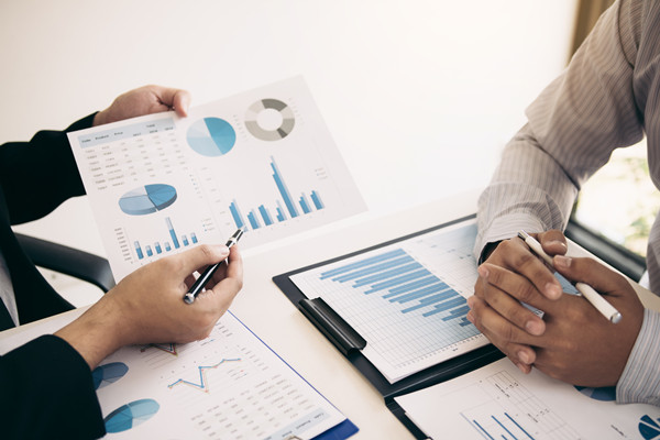 數(shù)據(jù)分析驅動，精準制定年度經(jīng)營計劃提升效率