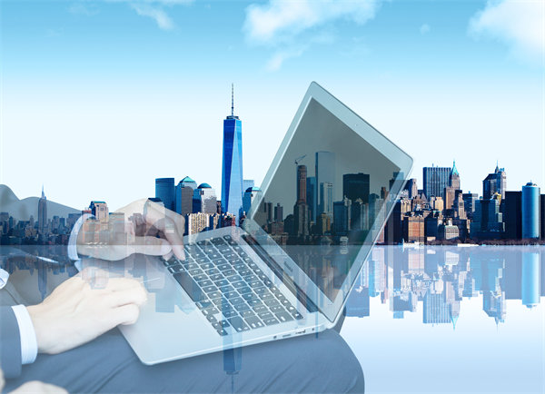 如何根據(jù)企業(yè)戰(zhàn)略調(diào)整組織架構(gòu)以支持未來發(fā)展？