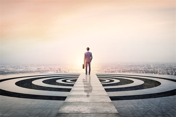 智能制造時代，企業(yè)如何培養(yǎng)跨界融合的復(fù)合型人才？