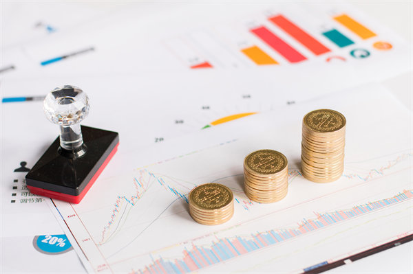 初創(chuàng)企業(yè)如何設(shè)定合理的薪酬策略吸引人才？