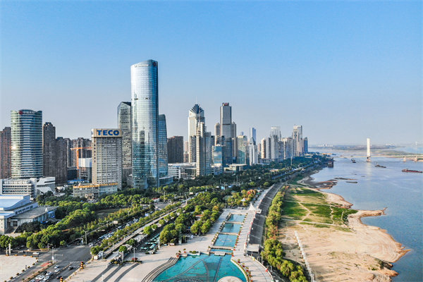 南昌管理咨詢機構如何精準把脈企業(yè)，定制解決方案？