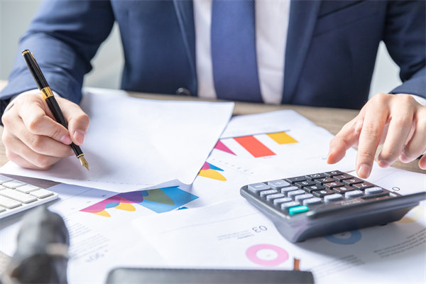 如何設(shè)計(jì)高效能薪酬體系以激發(fā)員工最大潛能？