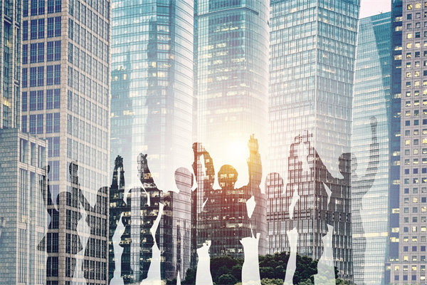 面對(duì)市場變化，集團(tuán)管控如何快速響應(yīng)與調(diào)整？