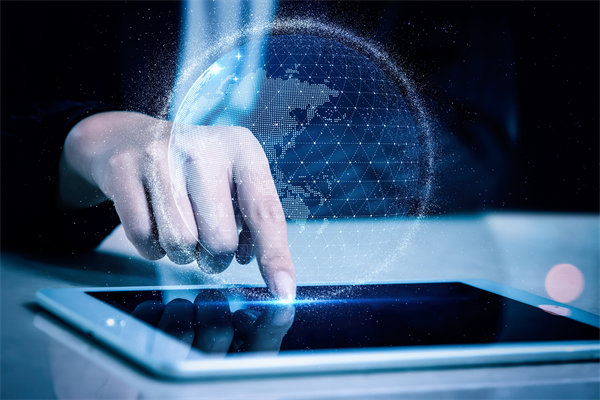 智能制造系統(tǒng)中，如何有效集成并管理多種自動化設(shè)備？