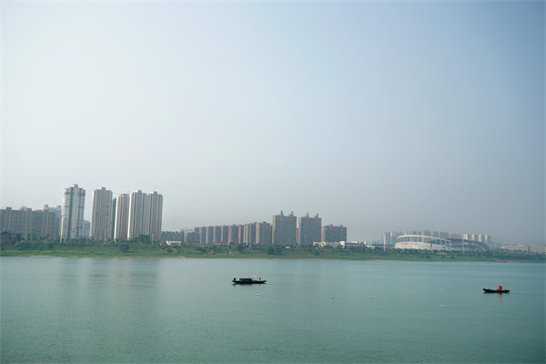 管理咨詢?nèi)绾沃χ曛奁髽I(yè)解決運(yùn)營難題？