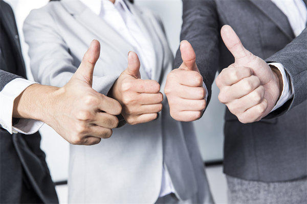 如何平衡員工個人績效與企業(yè)整體目標，實現(xiàn)雙贏？