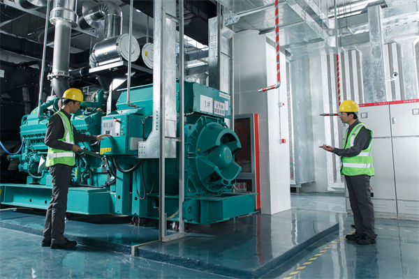 在實(shí)施精益生產(chǎn)過(guò)程中，如何確保員工積極參與和配合？