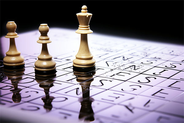 集團管控中，如何確保子公司戰(zhàn)略與集團目標一致？