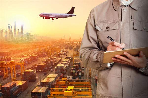 美聯(lián)儲(chǔ)宣布降息25個(gè)基點(diǎn)，對(duì)國(guó)內(nèi)制造業(yè)供應(yīng)鏈的影響