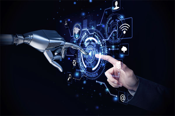 戰(zhàn)略管理與業(yè)務(wù)融合，推動企業(yè)轉(zhuǎn)型升級與創(chuàng)新發(fā)展