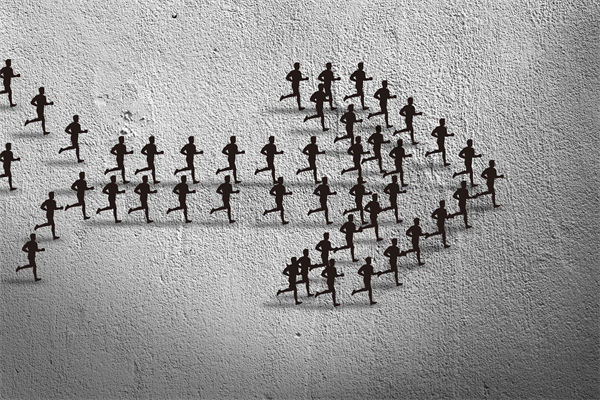 如何評估戰(zhàn)略規(guī)劃的成效，并進(jìn)行適時(shí)調(diào)整與優(yōu)化？