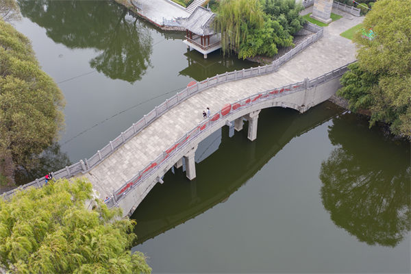 許昌集團(tuán)管控咨詢公司如何優(yōu)化集團(tuán)管理體系？