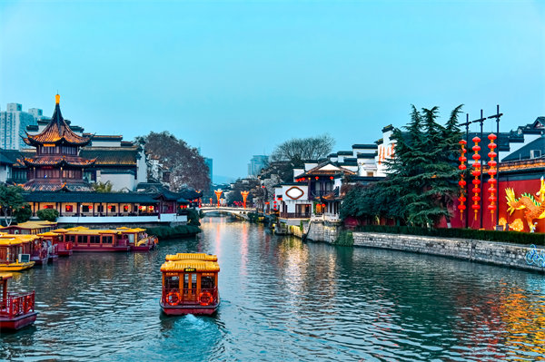 南京年度經(jīng)營(yíng)計(jì)劃咨詢公司如何定制企業(yè)戰(zhàn)略規(guī)劃？