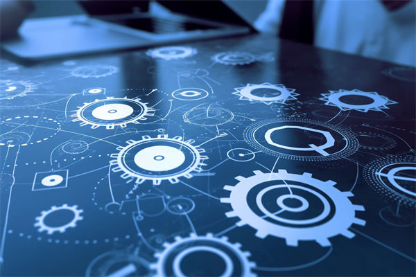 數(shù)字化轉(zhuǎn)型背景下，企業(yè)戰(zhàn)略應(yīng)如何創(chuàng)新與升級(jí)？