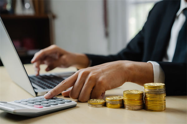 薪酬與績效如何掛鉤，專業(yè)咨詢?nèi)绾沃珳?zhǔn)設(shè)計(jì)？