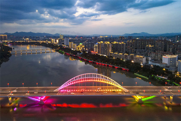 贛州大型企業(yè)如何通過集團(tuán)管控咨詢公司優(yōu)化資源配置？