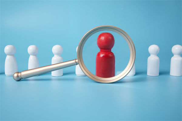 招聘效率低下，人力資源管理如何優(yōu)化流程精準(zhǔn)引才？