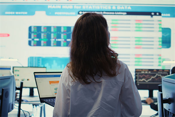 計劃與市場脫節(jié)，業(yè)績慘淡，怎樣制定契合市場的計劃？