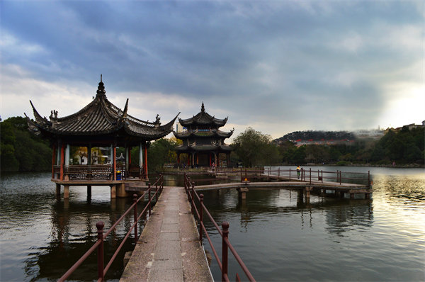 預(yù)算超支嚴(yán)重，臺州預(yù)算管理咨詢公司如何幫企業(yè)精準(zhǔn)控費(fèi)？