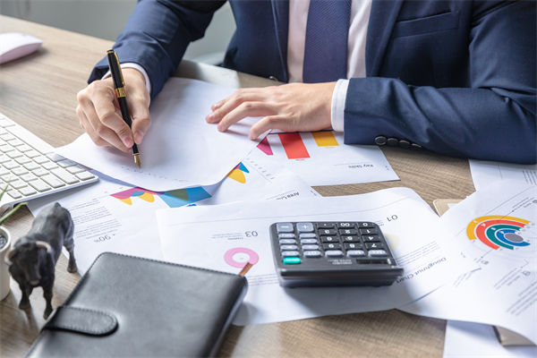 薪酬調(diào)整沒(méi)方向，怎樣通過(guò)管理讓薪酬動(dòng)態(tài)適配發(fā)展？