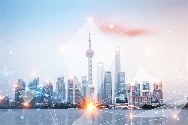 跨區(qū)域擴張時，集團管控如何防止管理效能稀釋？