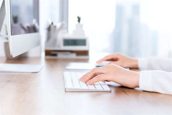 企業(yè)文化理念懸浮空中，如何讓價值觀真正落地生根？