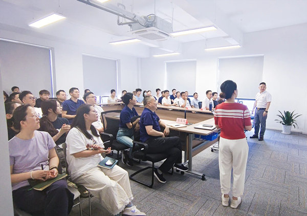 工業(yè)非標(biāo)零部件行業(yè)龍頭企業(yè)——寧波博可機械有限公司第三期營銷與供應(yīng)鏈系統(tǒng)管理升級咨詢項目啟動