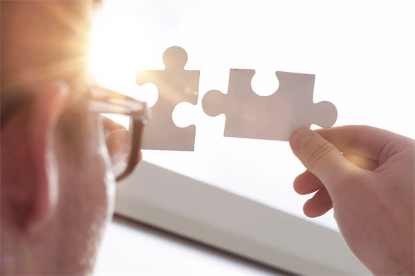 并購三年文化仍割裂，融合策略忽視了哪些隱性沖突？