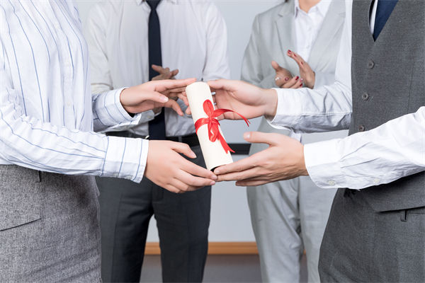 跨代際管理矛盾頻發(fā)，人力資源有何妙招實現(xiàn)協(xié)同共生？