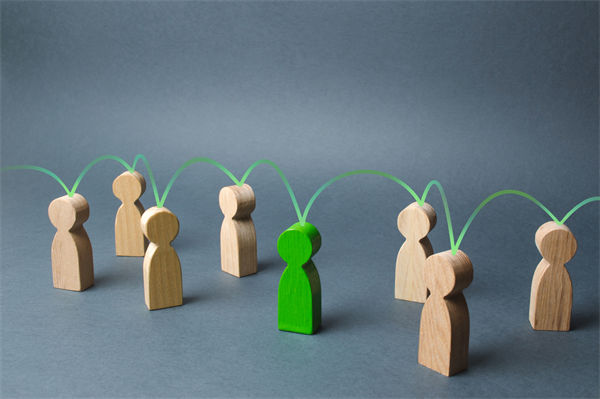 績效淪為形式主義，問題究竟出在制度還是執(zhí)行？