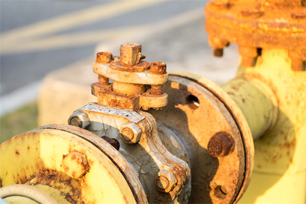 設(shè)備老化嚴(yán)重影響產(chǎn)能，制造業(yè)怎樣合理規(guī)劃設(shè)備更新？