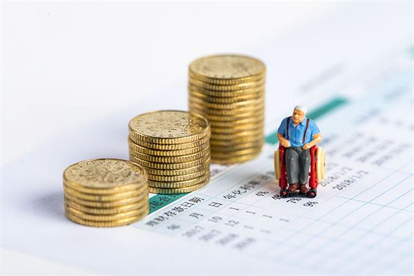 人力資源分析：專家建議10歲開始存養(yǎng)老錢最劃算