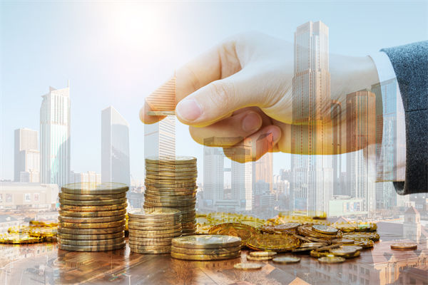 薪酬結(jié)構(gòu)與戰(zhàn)略脫節(jié)，薪酬咨詢?cè)鯓哟罱ㄟm配體系？